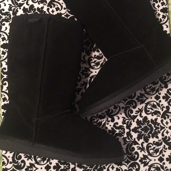 minnetonka ugg boots